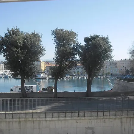 Appartement Happy Apartments Zadar *